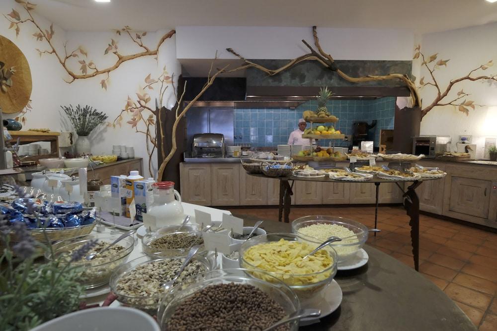 Aparthotel Baia Caddinas Clubresidence
