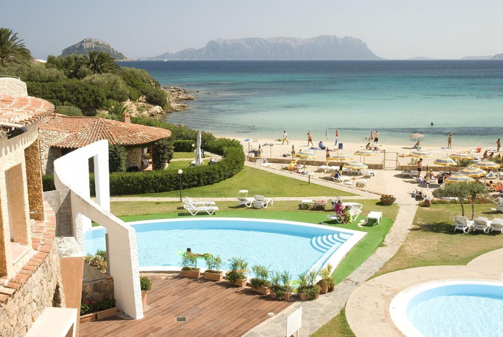 Aparthotel Baia Caddinas Clubresidence 3*